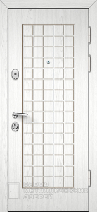 Фото «Белая дверь №11» в Лосино-Петровскому